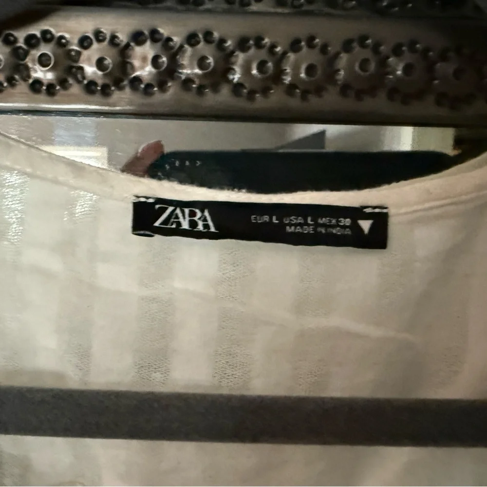 Zara Cream Crop Top Long Sleeve